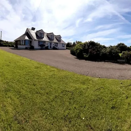 Keadyville House Self-catering Holiday home *
