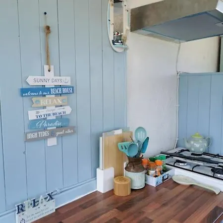 Keadyville House Self-catering *