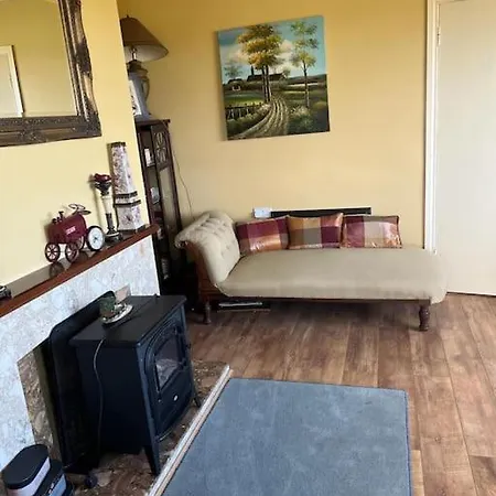 Holiday home Keadyville House Self-catering *