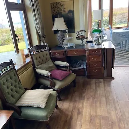 別荘 Keadyville House Self-catering バリーキャッスル