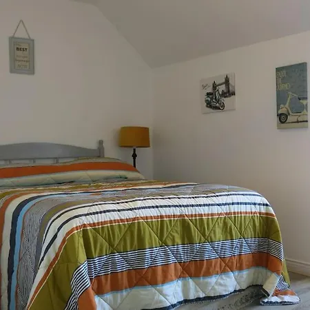 Keadyville House Self-catering Holiday home Ballycastle (Mayo)
