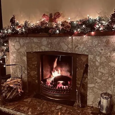 別荘 Keadyville House Self-catering *