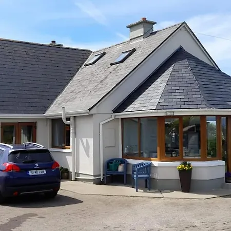 Keadyville House Self-catering Holiday home *