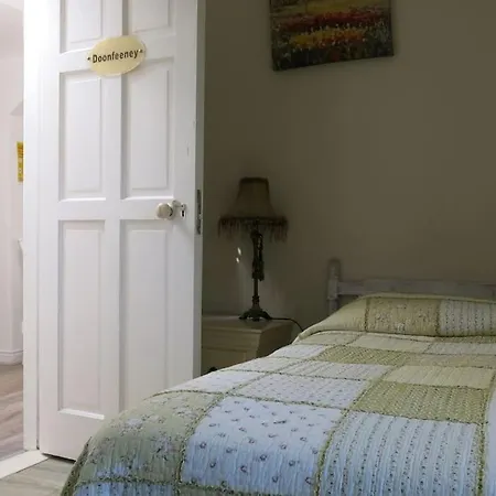 Keadyville House Self-catering